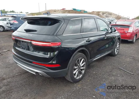 2022 Lincoln Corsair Standard z USA, uszkodzony, nr VIN 5LMCJ1D9XNUL12621